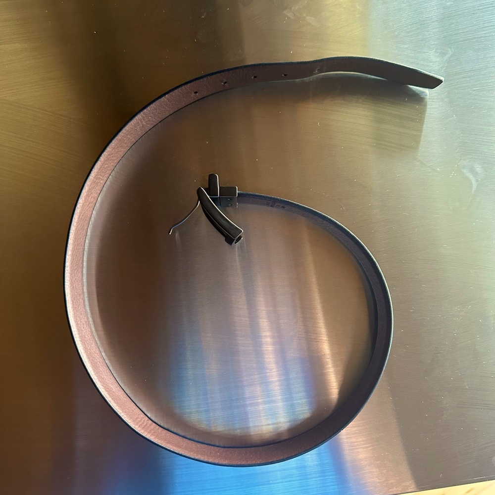 Men’s Nike 32 waist Reversible Golf/Casual Belt